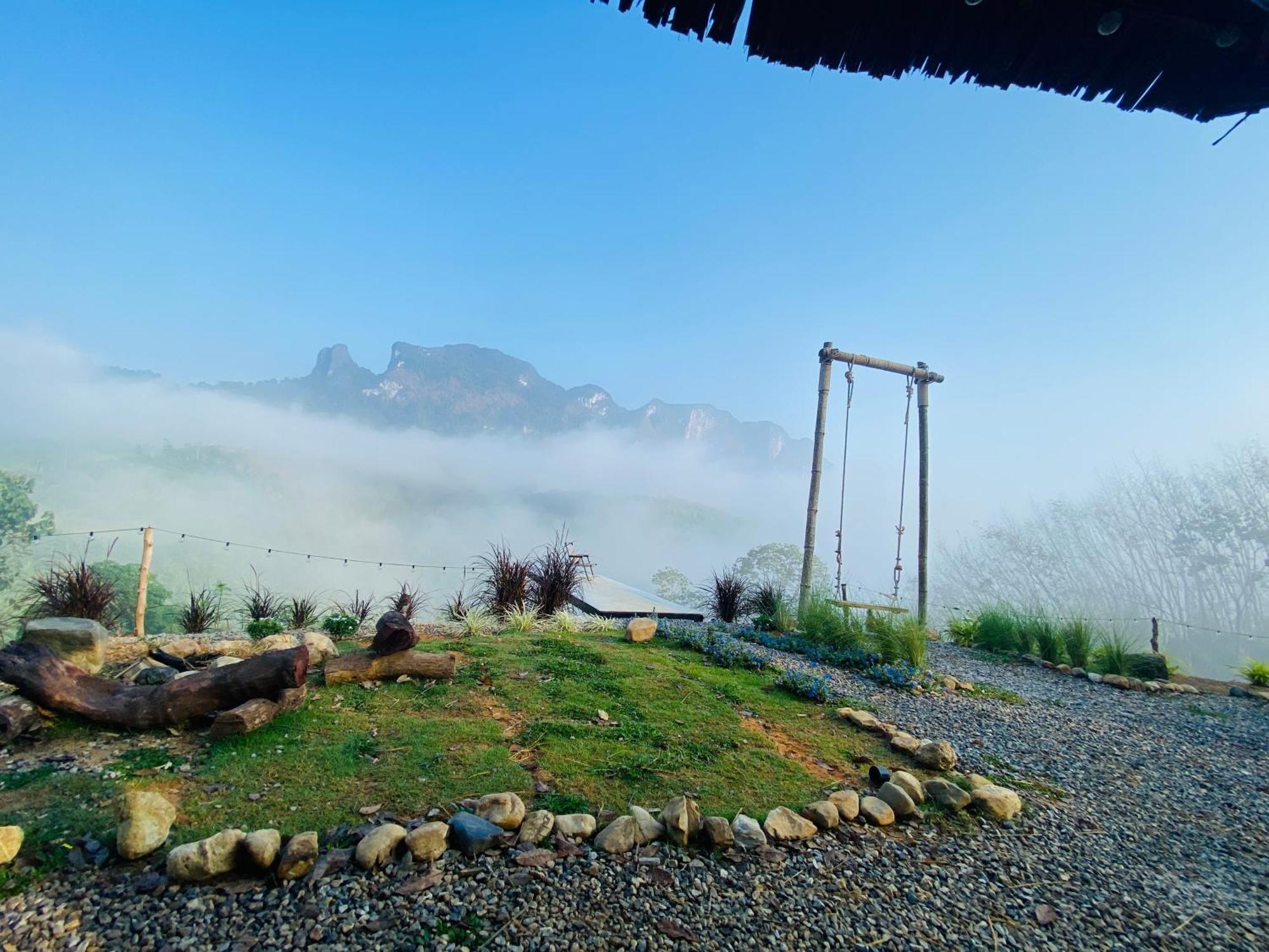 Camping Phutajoy Khaosok แคมป์ปิ้งภูตาจ้อยเขาศก Ban Thung Lang Tham Exteriér fotografie